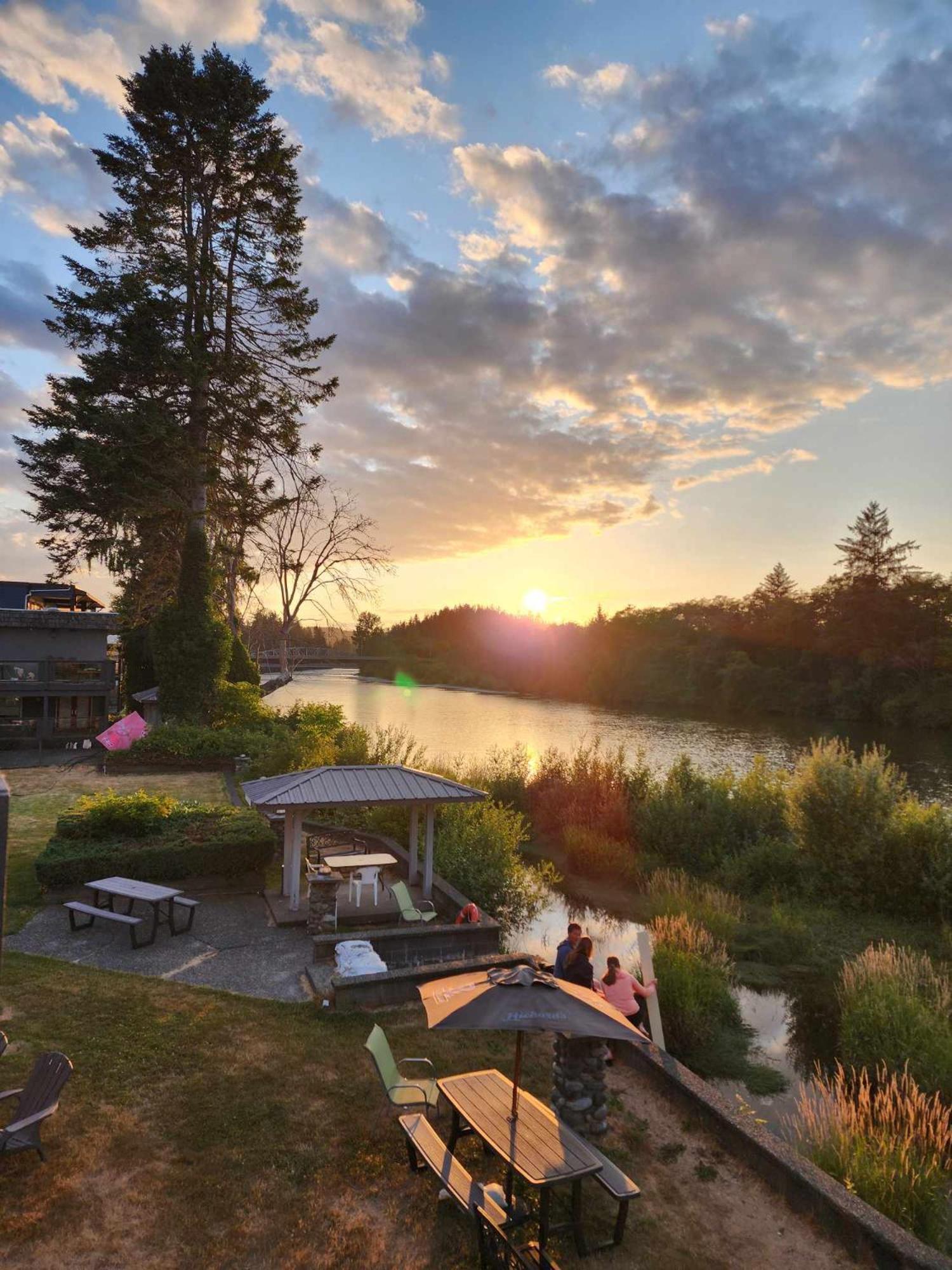 Campbell River Lodge Esterno foto