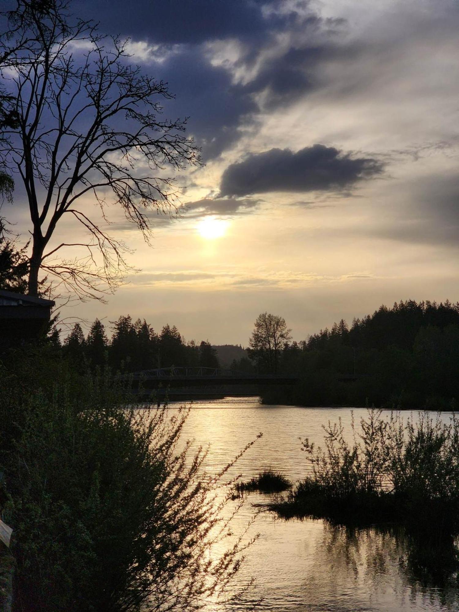 Campbell River Lodge Esterno foto