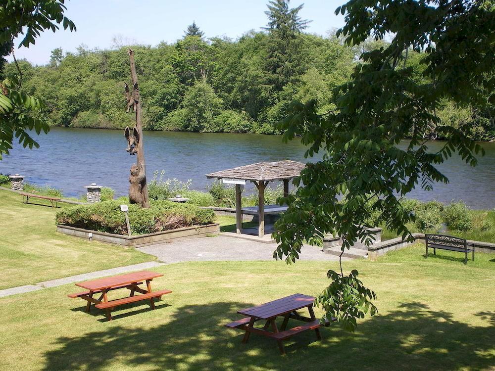 Campbell River Lodge Esterno foto